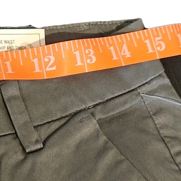 NWT Gap Women's Khakis 0R Perfect Khaki parfait - Picture 13 of 13